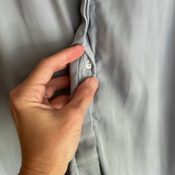 Philosophy Blue Puff Sleeve Blouse with Buttoned Relaxed Fit - Picture 3 of 5